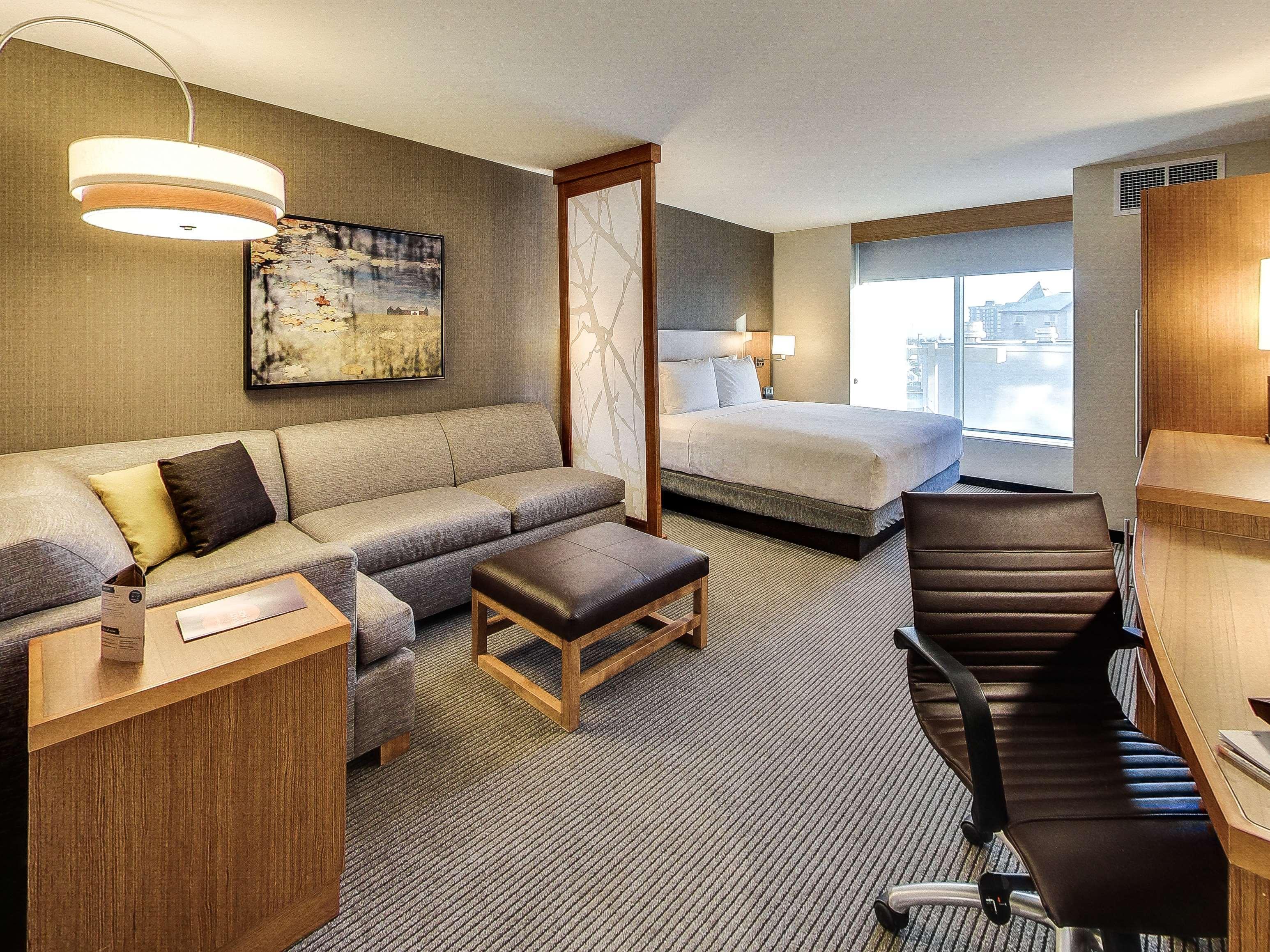 Hyatt Place Edmonton West Extérieur photo