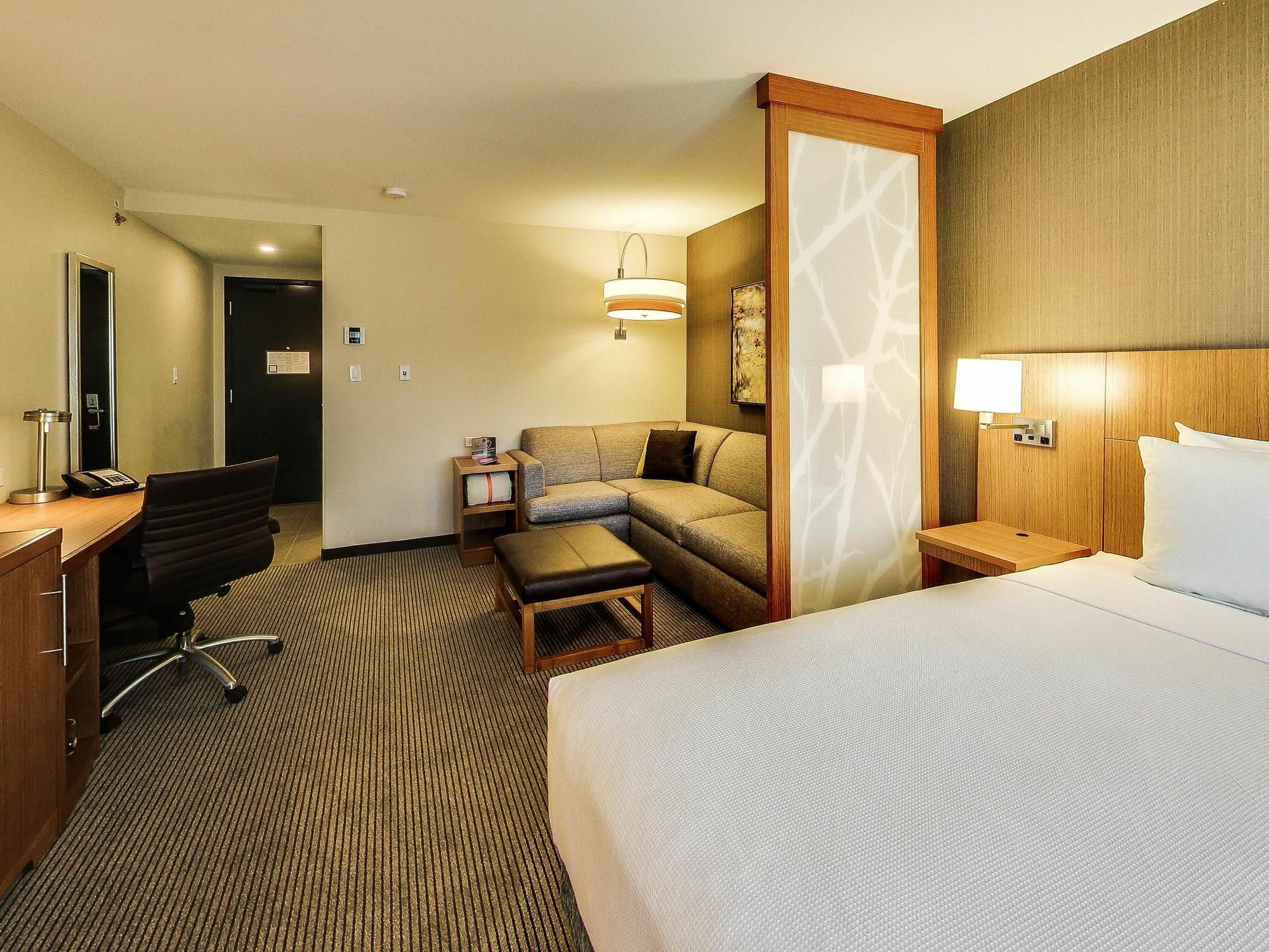 Hyatt Place Edmonton West Extérieur photo
